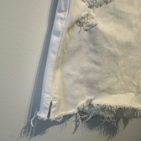 Gap white distressed high rise denim cutoff shorts - Picture 4 of 7